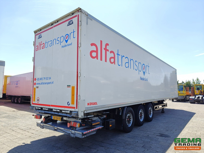Kögel SKH24 3-Assen SAF - Gesloten Opbouw - LiftAs - Schijfremmen - Laadklep 2000KG - Furgoonpoolhaagis: pilt 4 Kögel SKH24 3-Assen SAF - Gesloten Opbouw - LiftAs - Schijfremmen - Laadklep 2000KG - Furgoonpoolhaagis: pilt 4