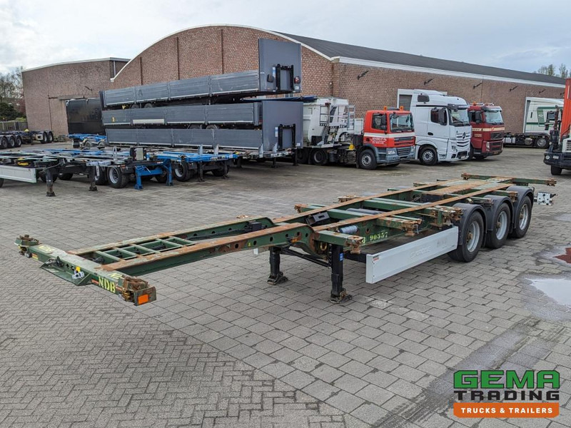 Krone SD 27 3-Assen BPW RearSlider - DrumBrakes - 5280kg - Konteinerveduk/ Tõstukiga poolhaagis: pilt 1 Krone SD 27 3-Assen BPW RearSlider - DrumBrakes - 5280kg - Konteinerveduk/ Tõstukiga poolhaagis: pilt 1