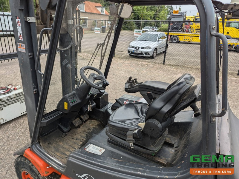 Linde E30 02 - 4058 uur - Duplex Mast - Volrubber Banden - Eurotron 80V-80A Oplader (M34) - Elektritõstuk: pilt 5 Linde E30 02 - 4058 uur - Duplex Mast - Volrubber Banden - Eurotron 80V-80A Oplader (M34) - Elektritõstuk: pilt 5