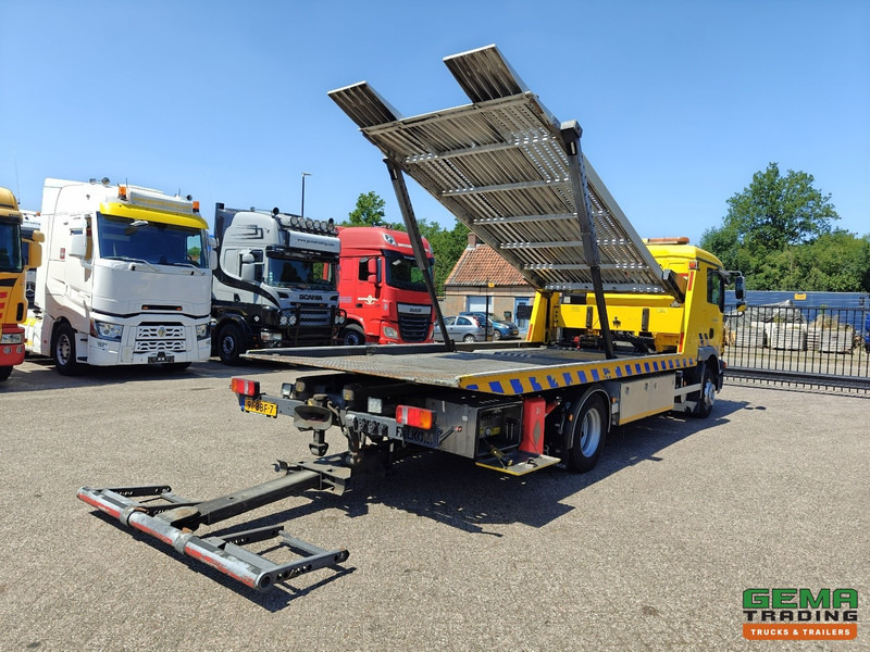 MAN TGM 12.250 4X2 BL DubbelCab 6 Pers. - Falkom FAS6000 + FAL2000 + Dubbele Lier 3600KG - Afstandsbediening - 10/2025 APK - Puksiirauto: pilt 2 MAN TGM 12.250 4X2 BL DubbelCab 6 Pers. - Falkom FAS6000 + FAL2000 + Dubbele Lier 3600KG - Afstandsbediening - 10/2025 APK - Puksiirauto: pilt 2