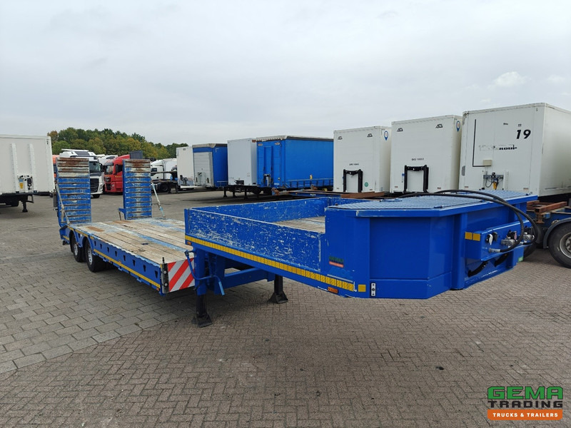 MOL D712/20T/38/47/1 2-Assen SAF - SemiDieplader 11.5m - 93cm - 31480kg Laadvermogen - Hydr. rampen - Madal platvormpoolhaagis: pilt 4 MOL D712/20T/38/47/1 2-Assen SAF - SemiDieplader 11.5m - 93cm - 31480kg Laadvermogen - Hydr. rampen - Madal platvormpoolhaagis: pilt 4