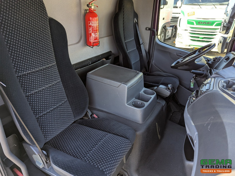 Külmutiga veoauto Mercedes-Benz ATEGO 1222 L 4x2 Dagcab Euro5 - Koel-Vriesbak 6.3M - Carrier Supra 950MT + Laadklep 2000KG - Zijdeuren: pilt 17