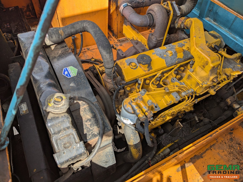 Kallur Morooka MST-1100 Rupsdumper / Werktuigdrager - Platte kiepbak + Hiab 026 T3 Kraan - Komatsu 6Cil: pilt 17