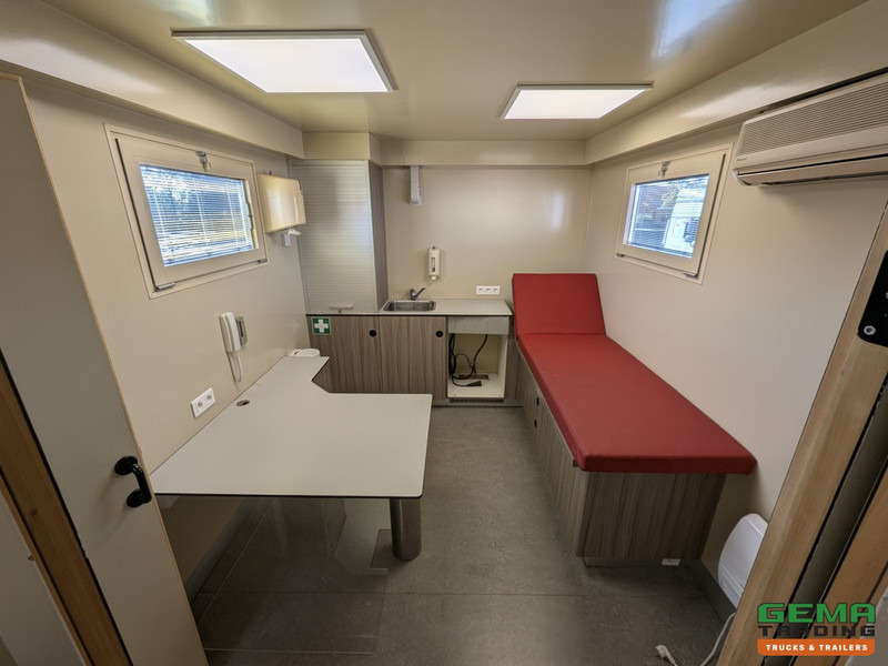 Latre OPF/1SA/19/00 1-Assige KantoorTrailer / MobileHome - Airco's - Toilet - Generator - Standkachel - 11/2025APK - Poolhaagis: pilt 3 Latre OPF/1SA/19/00 1-Assige KantoorTrailer / MobileHome - Airco's - Toilet - Generator - Standkachel - 11/2025APK - Poolhaagis: pilt 3