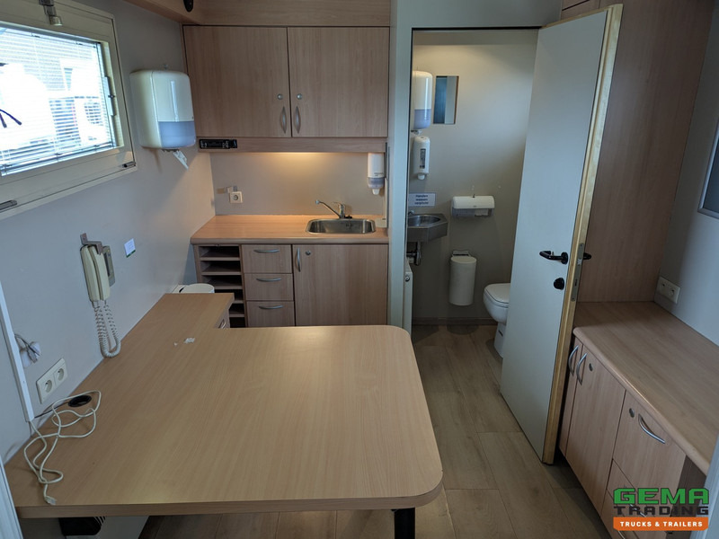 Latre OPF/1SA/19/00 1-Assige KantoorTrailer / MobileHome - Airco's - Toilet - Generator - Standkachel - Poolhaagis: pilt 5 Latre OPF/1SA/19/00 1-Assige KantoorTrailer / MobileHome - Airco's - Toilet - Generator - Standkachel - Poolhaagis: pilt 5
