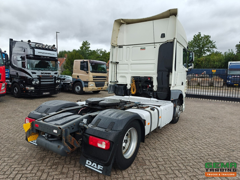 DAF FT XF460 4x2 SuperSpaceCab Euro6 - Handgeschakeld - Dubbele Tanks - 800.000km - Sadulveok: pilt 3 DAF FT XF460 4x2 SuperSpaceCab Euro6 - Handgeschakeld - Dubbele Tanks - 800.000km - Sadulveok: pilt 3