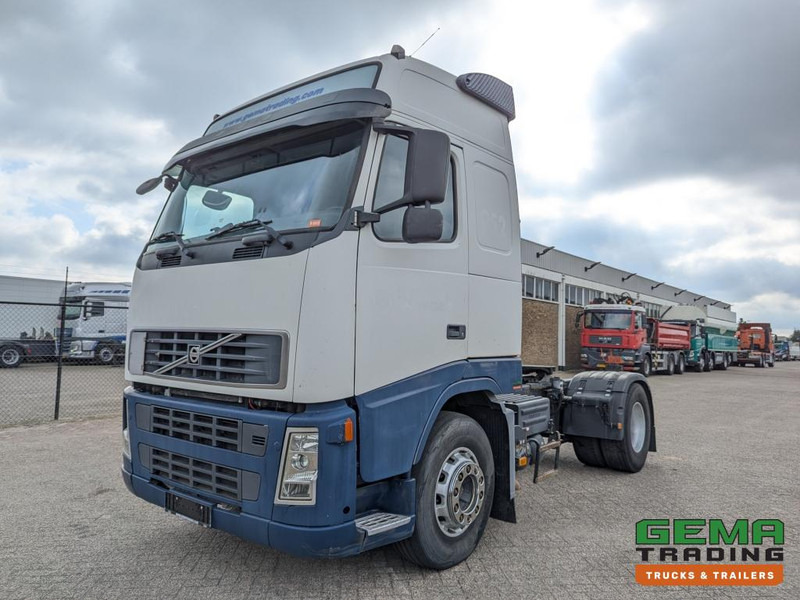 Volvo FH400 4x2 Euro5 FH400 4x2 Globetrotter Euro5 - ADR FL AT OX (T1513) - Sadulveok: pilt 1 Volvo FH400 4x2 Euro5 FH400 4x2 Globetrotter Euro5 - ADR FL AT OX (T1513) - Sadulveok: pilt 1