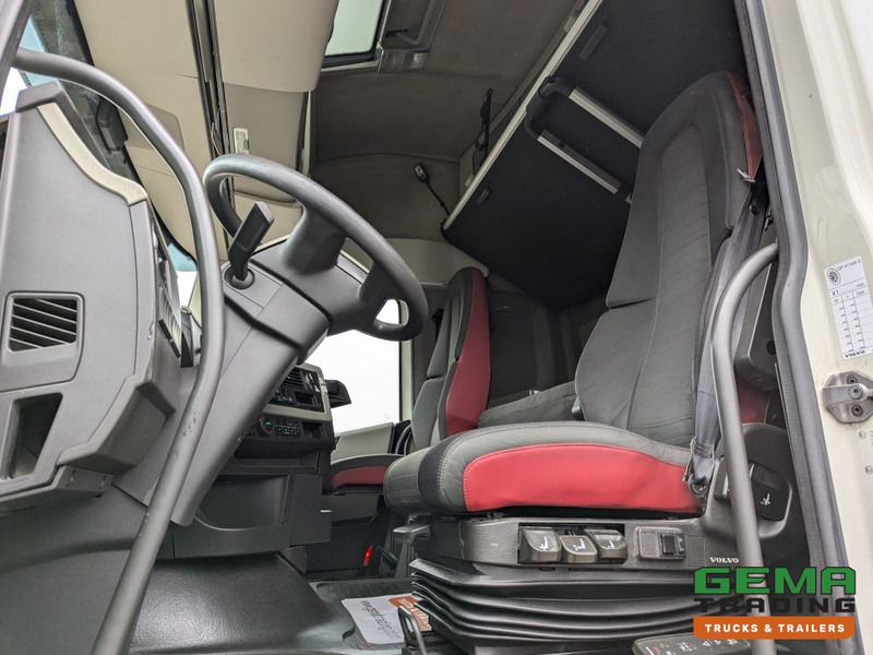 Sadulveok Volvo FH420 4x2 Euro6 FH420 4x2 Globetrotter Euro6 - XLOW / Mega - VEB+ - Double Tanks - Air Suspension: pilt 5