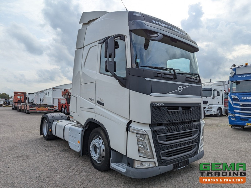 Volvo FH420 4x2 Euro6 FH420 4x2 Globetrotter Euro6 - XLOW / Mega - VEB+ - Double Tanks - Air Suspension (T1539) - Sadulveok: pilt 2 Volvo FH420 4x2 Euro6 FH420 4x2 Globetrotter Euro6 - XLOW / Mega - VEB+ - Double Tanks - Air Suspension (T1539) - Sadulveok: pilt 2