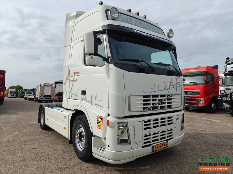 Volvo FH460 4x2 Globetrotter XL Euro3 - Dubbele Tanks - NL Truck - Sadulveok: pilt 2 Volvo FH460 4x2 Globetrotter XL Euro3 - Dubbele Tanks - NL Truck - Sadulveok: pilt 2