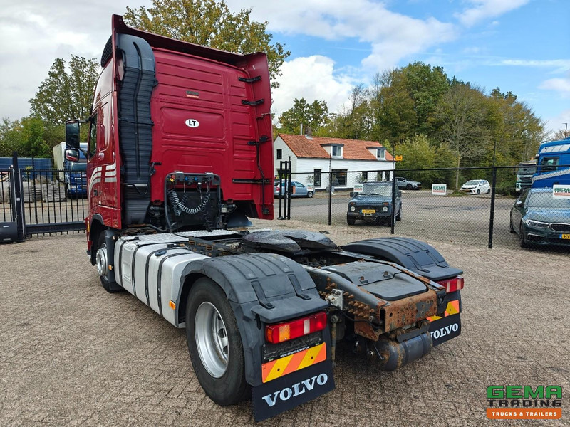 Volvo FH460 4x2 Globetrotter XL Euro5 - Handgeschakeld - Dubbele tanks - Sadulveok: pilt 4 Volvo FH460 4x2 Globetrotter XL Euro5 - Handgeschakeld - Dubbele tanks - Sadulveok: pilt 4