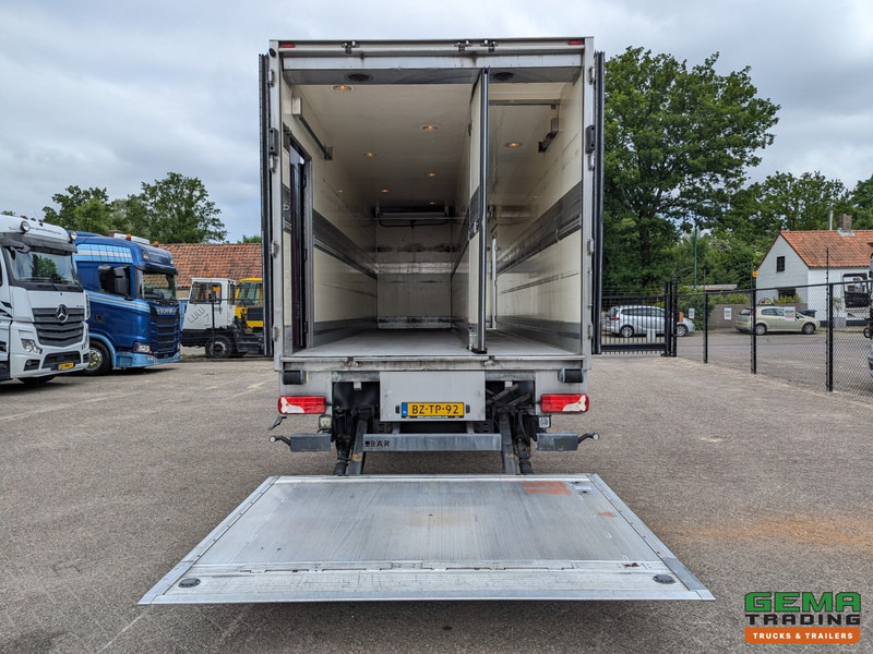 Scania P230 4x2 Dagcab Euro5 - Koel-VriesBak 8.4m + Carrier Supra 950MT + Laadklep 2000kg - Külmutiga veoauto: pilt 4 Scania P230 4x2 Dagcab Euro5 - Koel-VriesBak 8.4m + Carrier Supra 950MT + Laadklep 2000kg - Külmutiga veoauto: pilt 4
