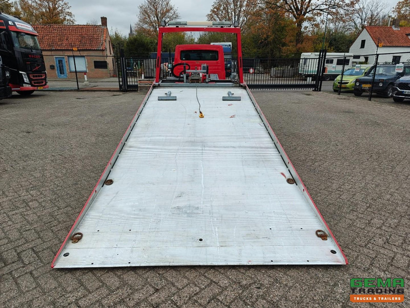 Volkswagen Crafter 6x2 3Zitplaatsen Euro6 - Thoma Plateau 4000kg + Lepel + Dubbele Lier 3.6T - Standkachel - Navi - Tarbesõiduk: pilt 5 Volkswagen Crafter 6x2 3Zitplaatsen Euro6 - Thoma Plateau 4000kg + Lepel + Dubbele Lier 3.6T - Standkachel - Navi - Tarbesõiduk: pilt 5