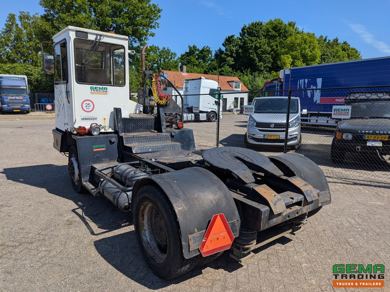 Terberg YT17 MOTOR DEFECT - MMBS Kenteken - Laotraktor: pilt 4 Terberg YT17 MOTOR DEFECT - MMBS Kenteken - Laotraktor: pilt 4