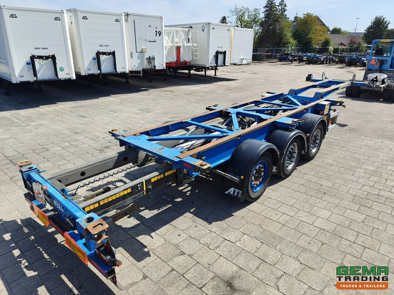 Van Hool 3B0079 3-Assen SAF - Schijfremmen - Alle aansluitingen / Universeel chassis - Konteinerveduk/ Tõstukiga poolhaagis: pilt 2 Van Hool 3B0079 3-Assen SAF - Schijfremmen - Alle aansluitingen / Universeel chassis - Konteinerveduk/ Tõstukiga poolhaagis: pilt 2