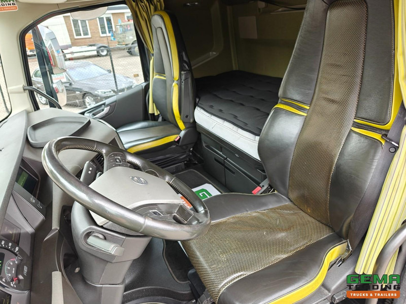 Volvo FH16-750 6x2 Globetrotter XL Euro6C - VEB+ - Volume Combi - Dubbele Tanks - IparkCool - SMARTTacho V2 - 07/2026 APK - Kasti veoauto: pilt 5 Volvo FH16-750 6x2 Globetrotter XL Euro6C - VEB+ - Volume Combi - Dubbele Tanks - IparkCool - SMARTTacho V2 - 07/2026 APK - Kasti veoauto: pilt 5