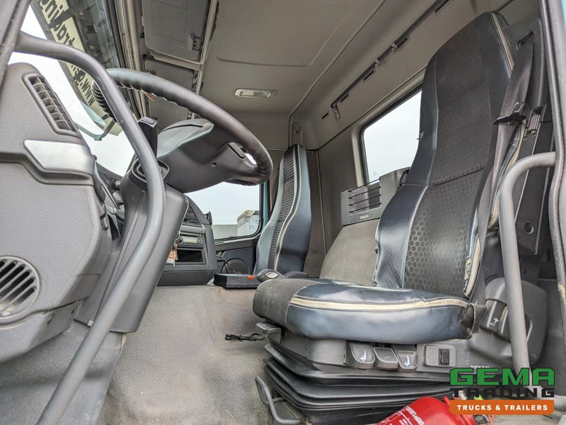 Volvo FMX410 8x4 /4 Daycab Euro5 - Haakarm 25T - CementSilo - RadioGrafisch - Hydr. Steunpoten - NaafReductie - Konkstõstukiga veoauto: pilt 5 Volvo FMX410 8x4 /4 Daycab Euro5 - Haakarm 25T - CementSilo - RadioGrafisch - Hydr. Steunpoten - NaafReductie - Konkstõstukiga veoauto: pilt 5