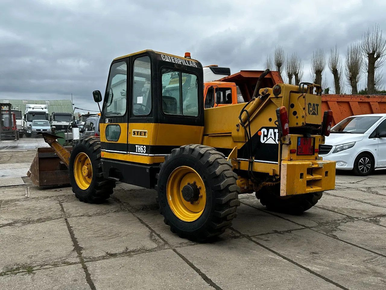 CAT Caterpillar TH63 4X4X4 Telehandler - Teleskooplaadur: pilt 3 CAT Caterpillar TH63 4X4X4 Telehandler - Teleskooplaadur: pilt 3