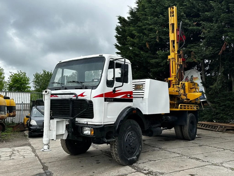 Mercedes-Benz 2028 4X4 DRILLING RIG WIRTH 250M IR AIR COMPRESSOR - Puurimisplatvorm: pilt 2 Mercedes-Benz 2028 4X4 DRILLING RIG WIRTH 250M IR AIR COMPRESSOR - Puurimisplatvorm: pilt 2