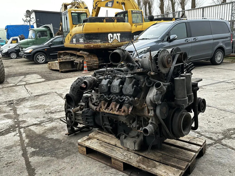 Mercedes-Benz OM 421 V6 Engine with Turbo 340HP + Gearbox - Mootor: pilt 3 Mercedes-Benz OM 421 V6 Engine with Turbo 340HP + Gearbox - Mootor: pilt 3