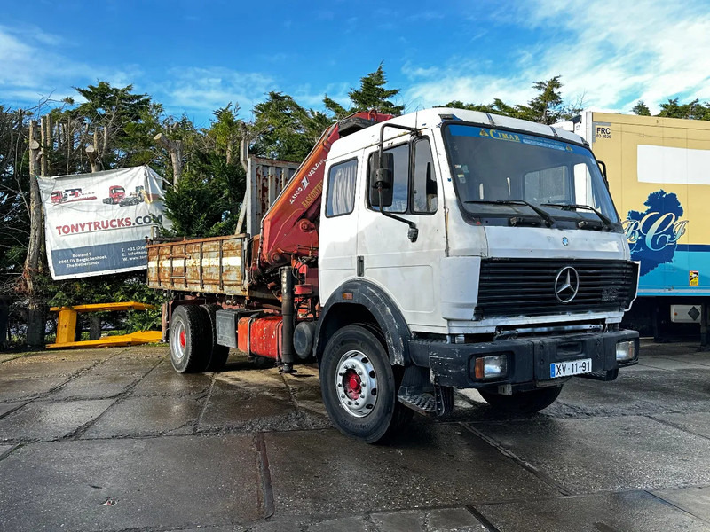 Mercedes-Benz SK 1935 V8 4X2 Tipper Spring/Spring AMCO V825 9T Crane - Kallurauto, Kraanaga veoauto: pilt 1 Mercedes-Benz SK 1935 V8 4X2 Tipper Spring/Spring AMCO V825 9T Crane - Kallurauto, Kraanaga veoauto: pilt 1