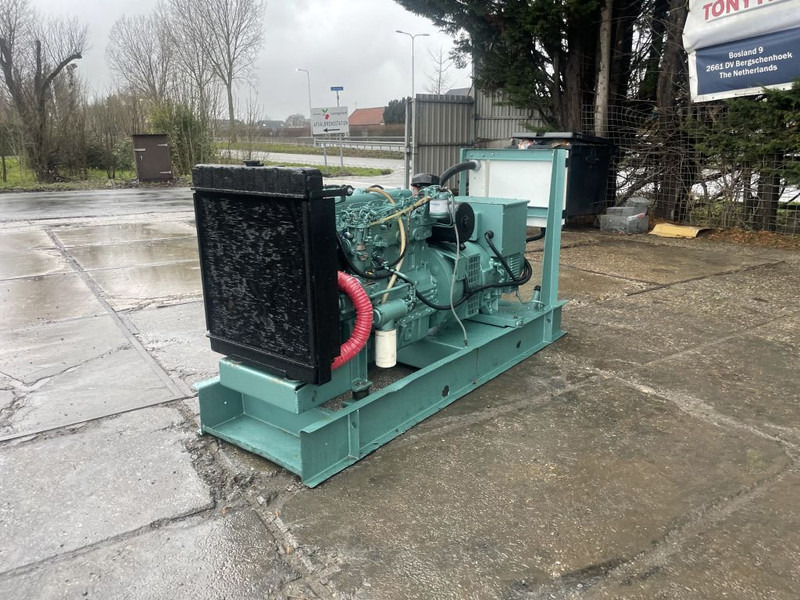 Perkins 85 KVA Generator 3 Phase - Generaatorikomplekt: pilt 2 Perkins 85 KVA Generator 3 Phase - Generaatorikomplekt: pilt 2