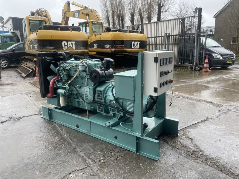 Perkins 85 KVA Generator 3 Phase - Generaatorikomplekt: pilt 3 Perkins 85 KVA Generator 3 Phase - Generaatorikomplekt: pilt 3