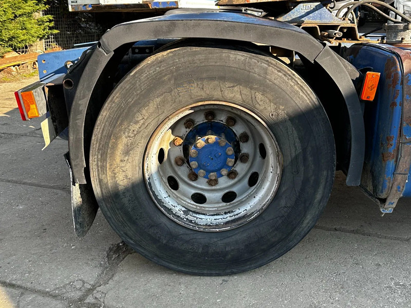 DAF XF 95.380 4X2 Tractor-unit Spring/Air ZF Manual Euro2 PTO - Sadulveok: pilt 5 DAF XF 95.380 4X2 Tractor-unit Spring/Air ZF Manual Euro2 PTO - Sadulveok: pilt 5