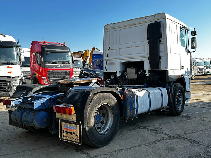 DAF XF 95.380 4X2 Tractor-unit Spring/Air ZF Manual Euro2 PTO - Sadulveok: pilt 4 DAF XF 95.380 4X2 Tractor-unit Spring/Air ZF Manual Euro2 PTO - Sadulveok: pilt 4