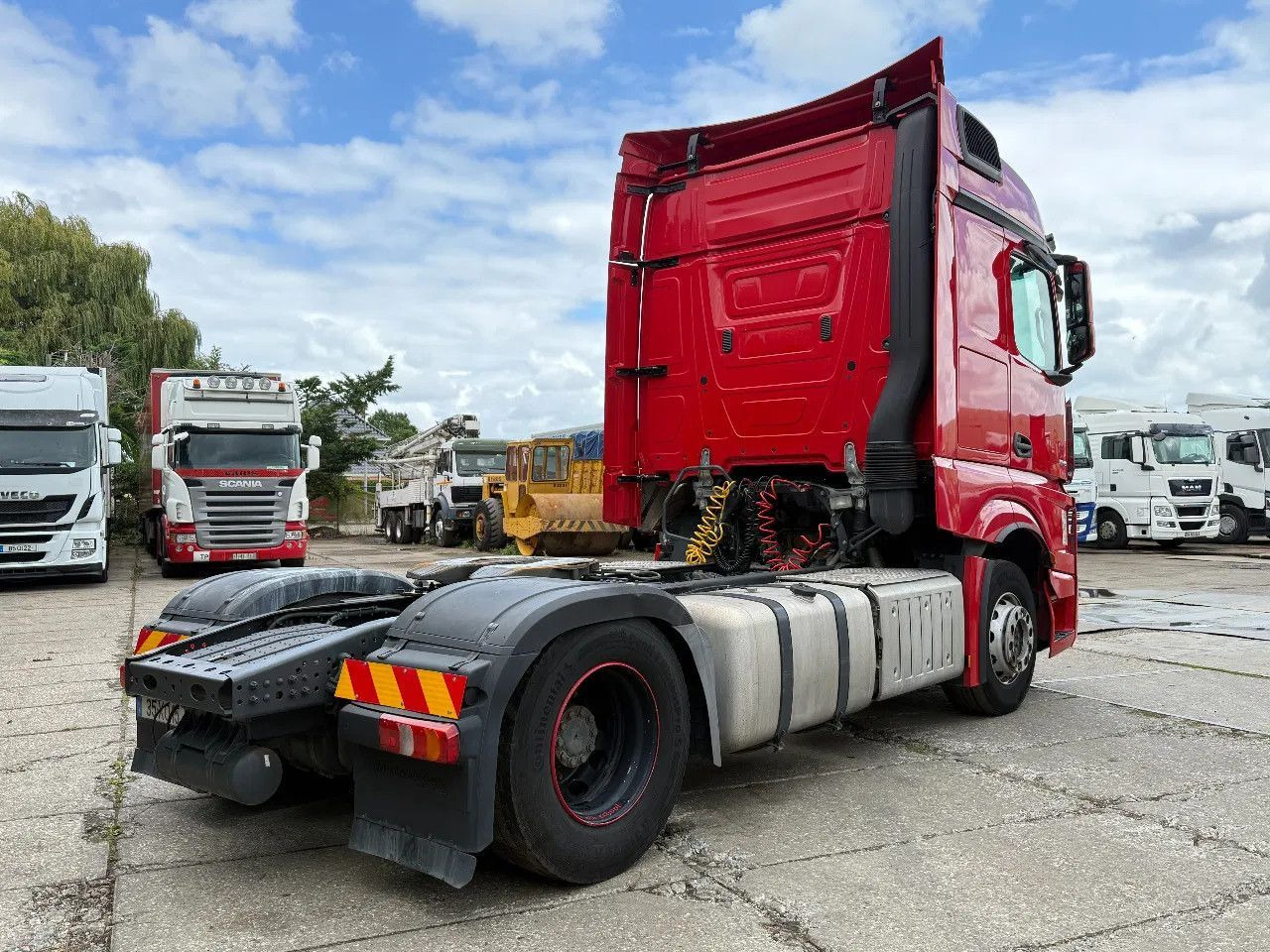 Mercedes-Benz Actros 1845 4X2 Tractor-unit Spring/Air Retarder - Sadulveok: pilt 4 Mercedes-Benz Actros 1845 4X2 Tractor-unit Spring/Air Retarder - Sadulveok: pilt 4
