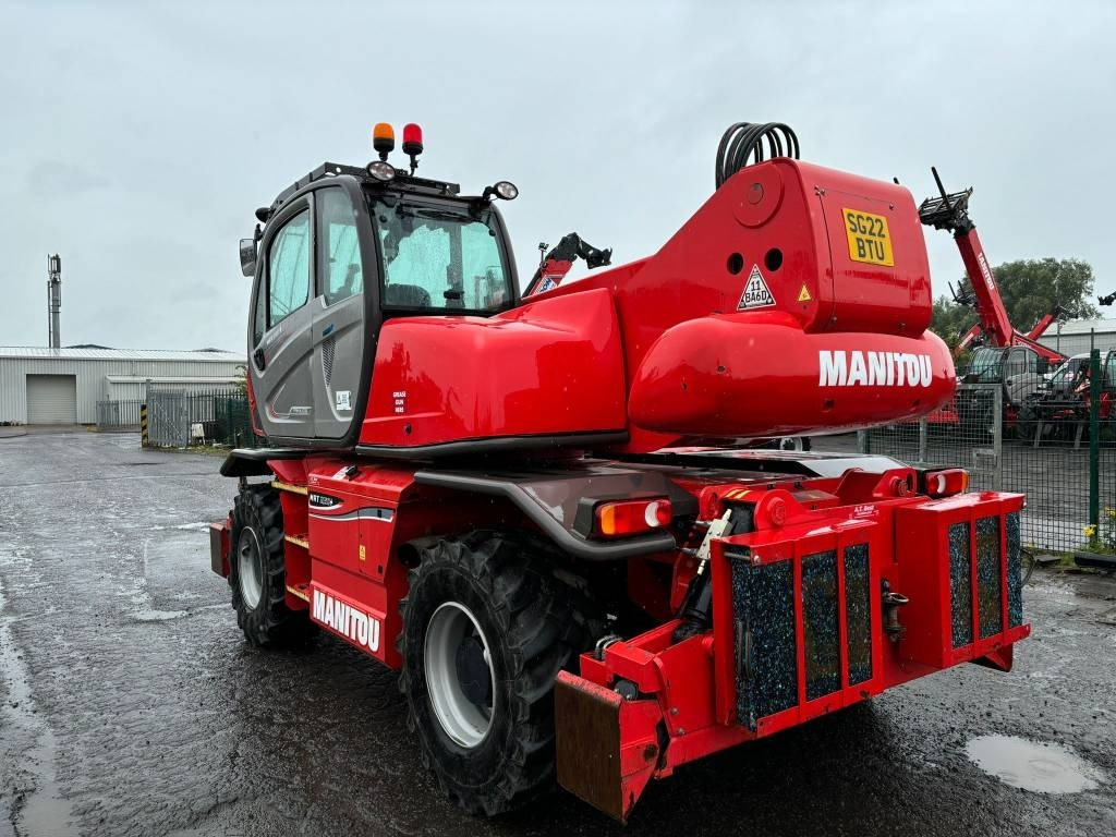 Manitou MRT 2150 Plus Privilege - Teleskooplaadur: pilt 4 Manitou MRT 2150 Plus Privilege - Teleskooplaadur: pilt 4