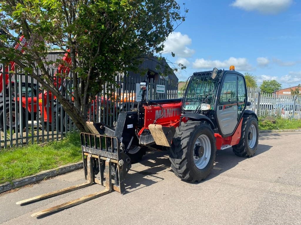 Manitou MT 1033 - Teleskooplaadur: pilt 5 Manitou MT 1033 - Teleskooplaadur: pilt 5