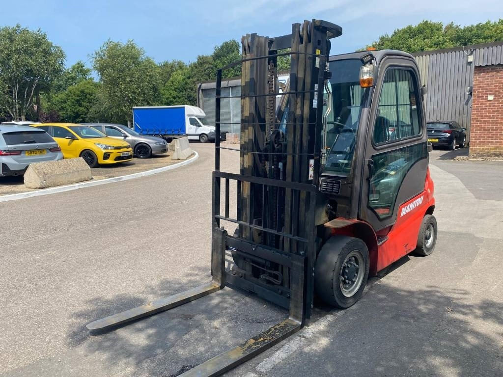 Manitou Mi25D - Diiseltõstuk: pilt 2 Manitou Mi25D - Diiseltõstuk: pilt 2