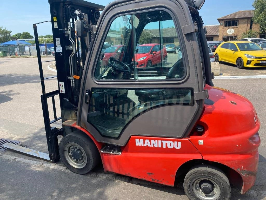 Diiseltõstuk Manitou Mi25D: pilt 8 Diiseltõstuk Manitou Mi25D: pilt 8