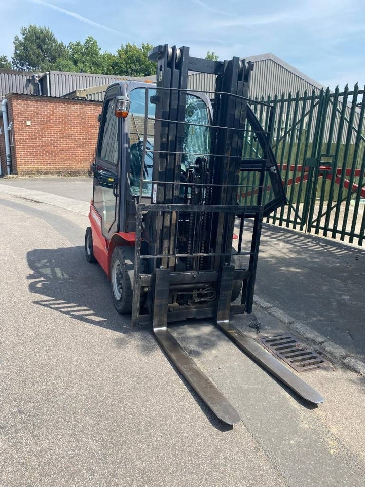 Manitou Mi25D - Diiseltõstuk: pilt 3 Manitou Mi25D - Diiseltõstuk: pilt 3