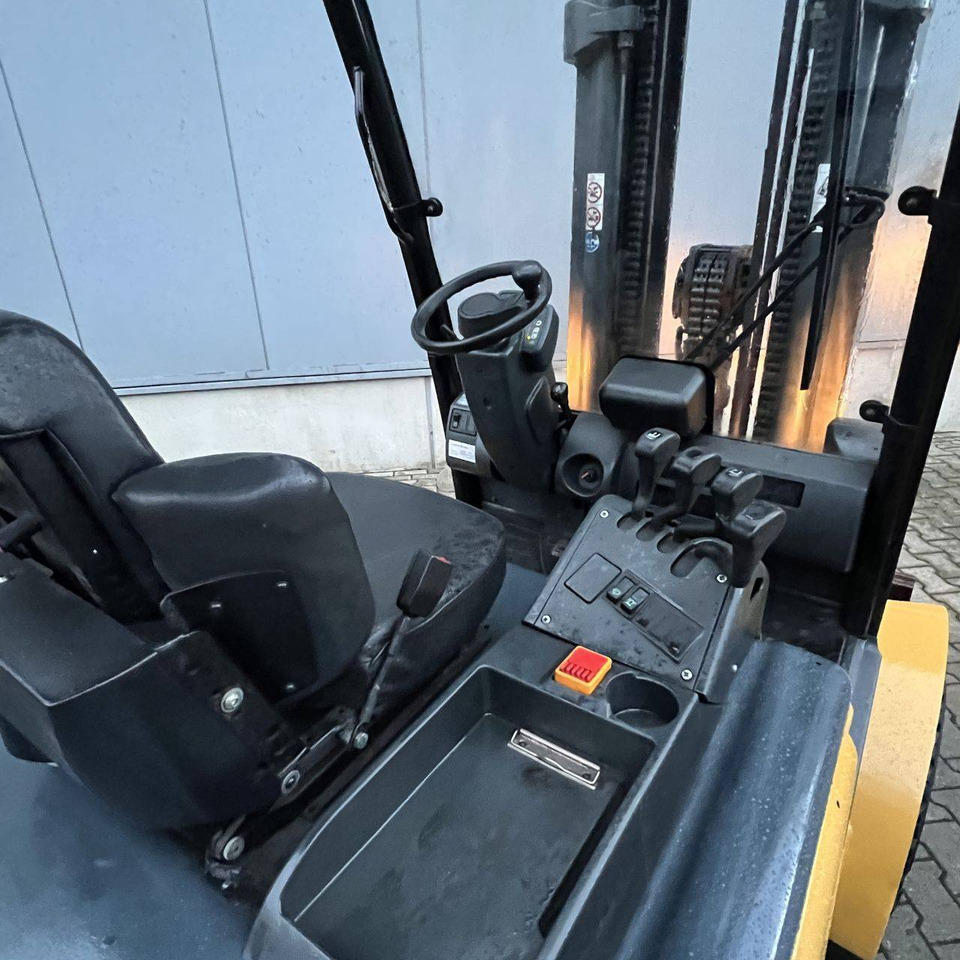 Caterpillar EP50 - Elektritõstuk: pilt 4 Caterpillar EP50 - Elektritõstuk: pilt 4