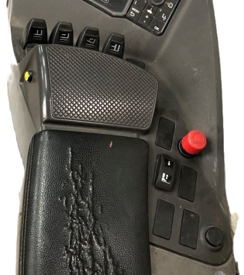 Console for Unicarriers UMS - Armatuurlaud - Materjali käitlemise seade: pilt 4 Console for Unicarriers UMS - Armatuurlaud - Materjali käitlemise seade: pilt 4
