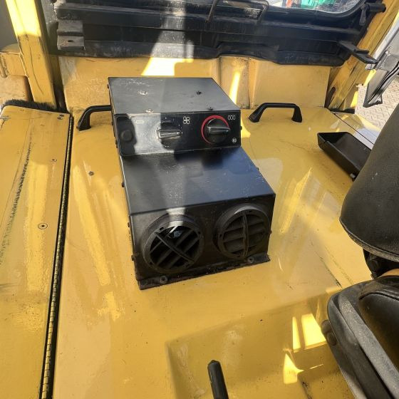 Hyster E4.50XL - Elektritõstuk: pilt 4 Hyster E4.50XL - Elektritõstuk: pilt 4