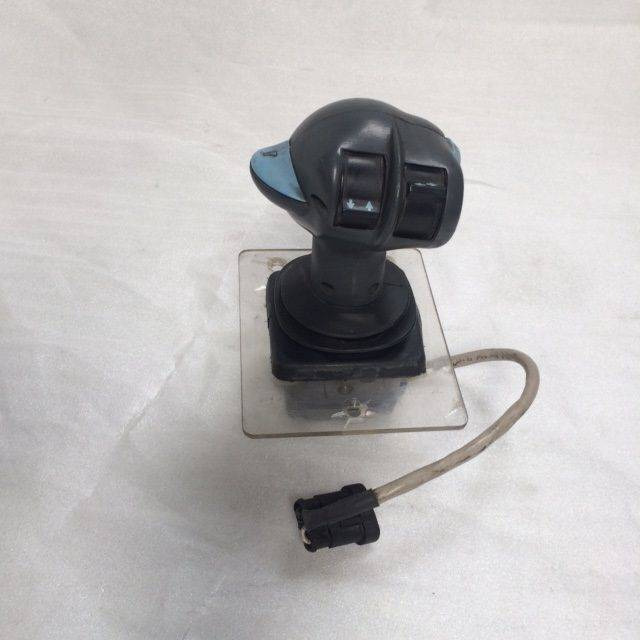 Joystick for Hyster - Elektrisüsteem - Materjali käitlemise seade: pilt 1 Joystick for Hyster - Elektrisüsteem - Materjali käitlemise seade: pilt 1