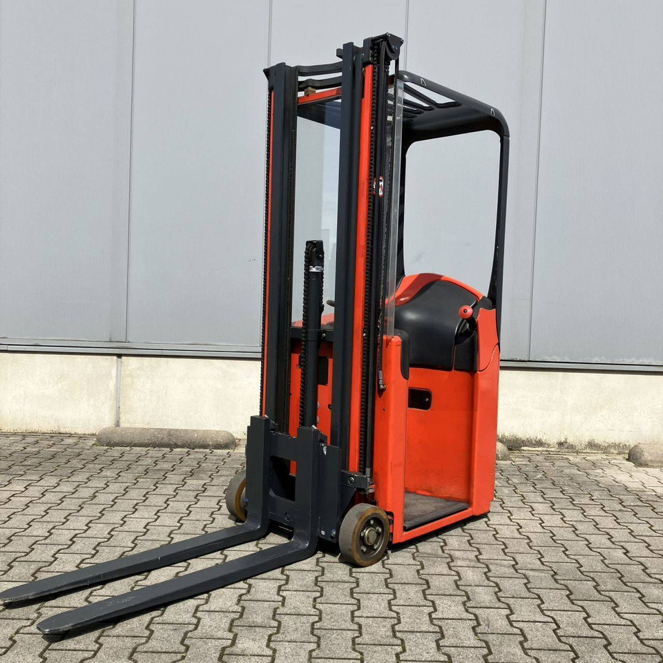 Linde E10 (334) - Elektritõstuk: pilt 1 Linde E10 (334) - Elektritõstuk: pilt 1