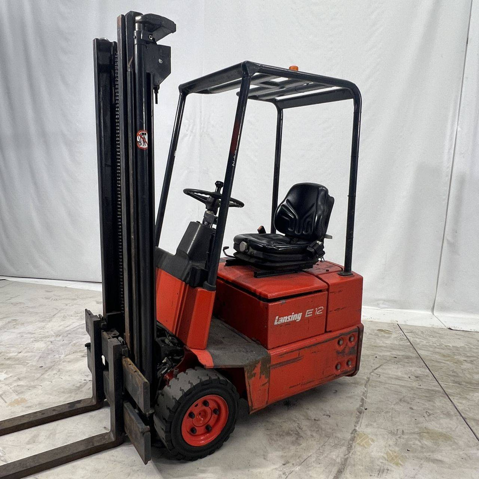 Linde E12 (324) - Elektritõstuk: pilt 1 Linde E12 (324) - Elektritõstuk: pilt 1