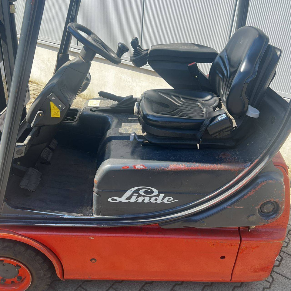 Linde E14 (335-02) - Elektritõstuk: pilt 3 Linde E14 (335-02) - Elektritõstuk: pilt 3