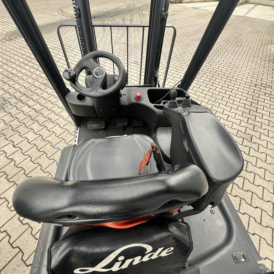 Linde E15 (386-02) EVO - Elektritõstuk: pilt 4 Linde E15 (386-02) EVO - Elektritõstuk: pilt 4