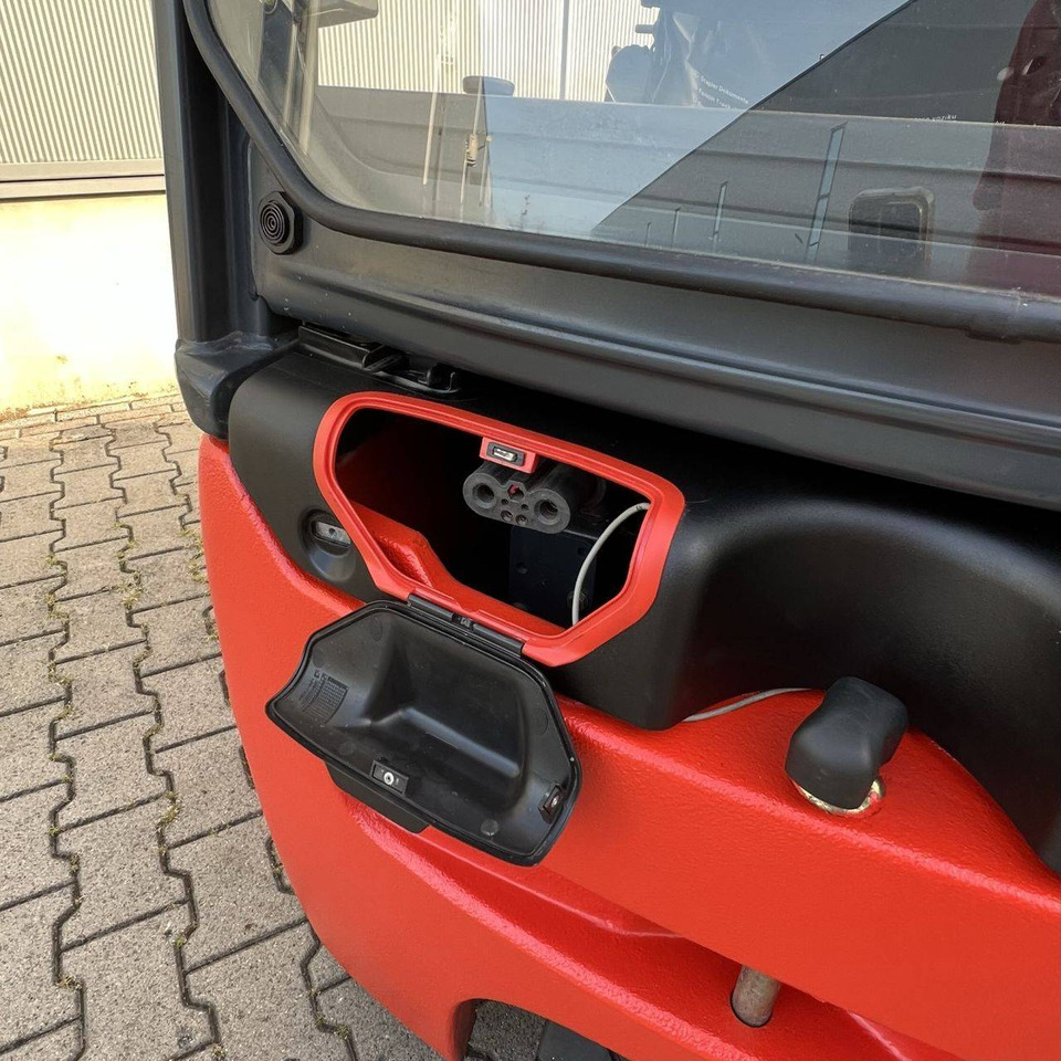 Linde E16 (386-02) EVO - Elektritõstuk: pilt 4 Linde E16 (386-02) EVO - Elektritõstuk: pilt 4