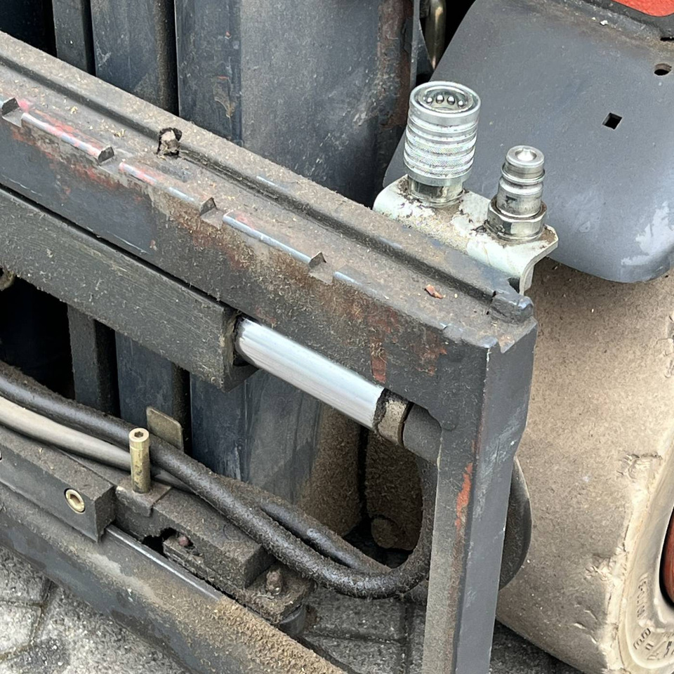 Linde E16H (386) - Elektritõstuk: pilt 4 Linde E16H (386) - Elektritõstuk: pilt 4