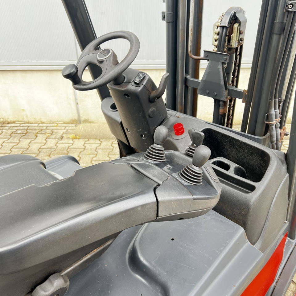 Linde E20L (386-02) EVO - Elektritõstuk: pilt 3 Linde E20L (386-02) EVO - Elektritõstuk: pilt 3