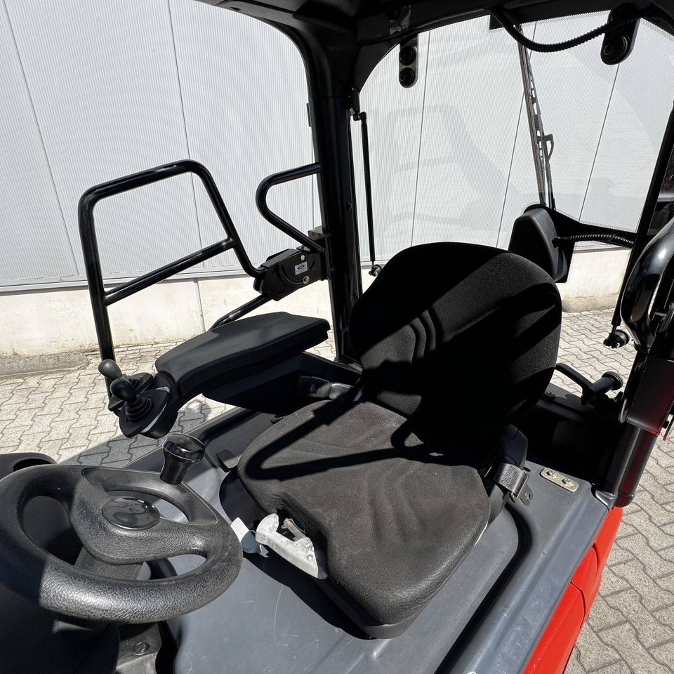 Linde E20PH (386) - Elektritõstuk: pilt 4 Linde E20PH (386) - Elektritõstuk: pilt 4