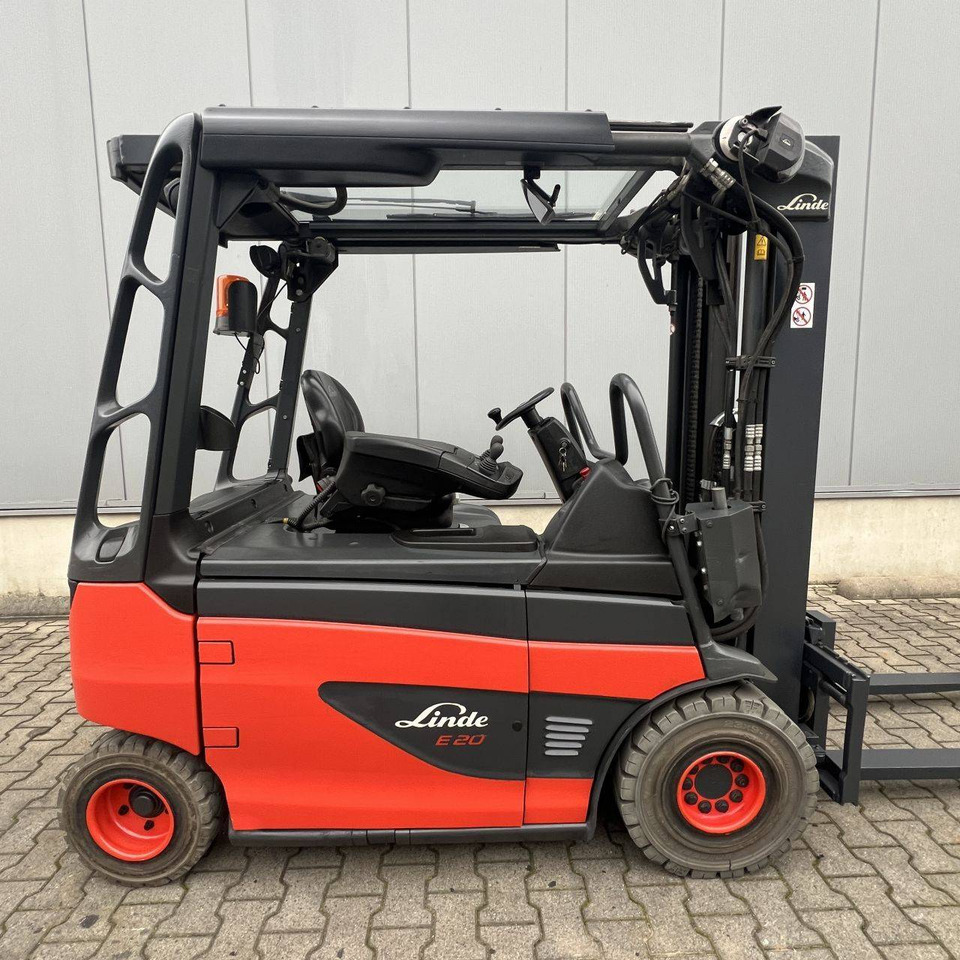 Linde E20R (387) Roadster - Elektritõstuk: pilt 3 Linde E20R (387) Roadster - Elektritõstuk: pilt 3