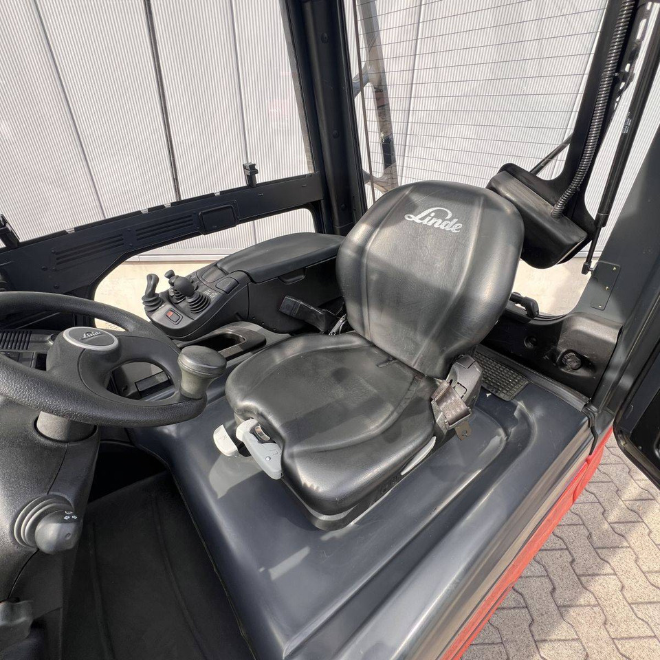 Linde E25 (387) - Elektritõstuk: pilt 4 Linde E25 (387) - Elektritõstuk: pilt 4