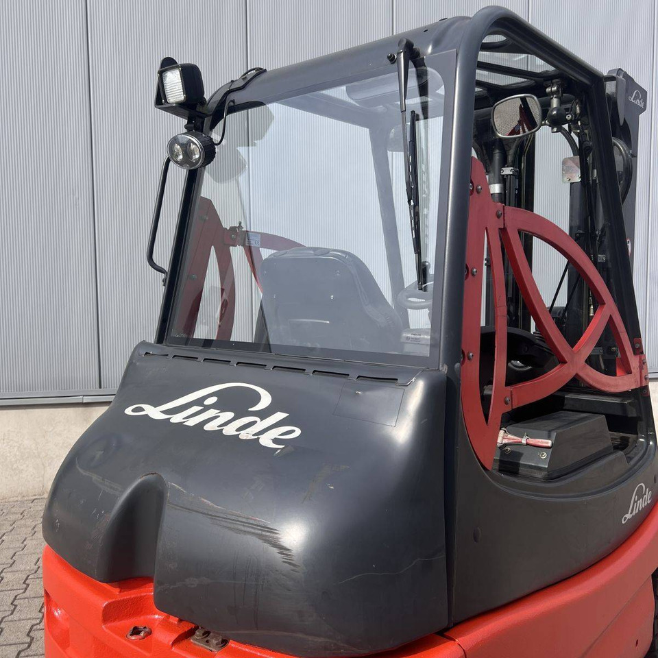 Linde E25S (336-03) - Elektritõstuk: pilt 5 Linde E25S (336-03) - Elektritõstuk: pilt 5